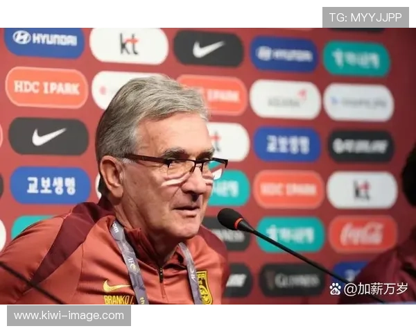 世界杯冠军争夺战火热升级 各国强队备战进入关键阶段 世界杯冠军争夺战火热升级 各国强队备战进入关键阶段