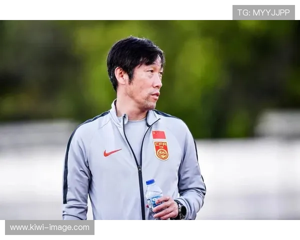 中国足球迎来新篇章 新帅接手后队伍战术大调整迎战国际强敌 中国足球迎来新篇章 新帅接手后队伍战术大调整迎战国际强敌