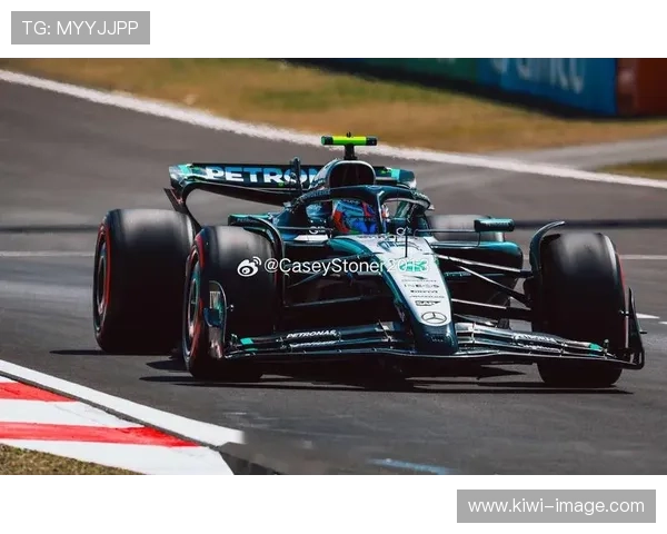 F1赛事最新动态:梅赛德斯车队引擎问题暴露 赛季争冠形势再生变数