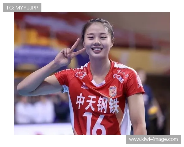 中国女排逆转夺冠展现顽强斗志点燃全国球迷激情