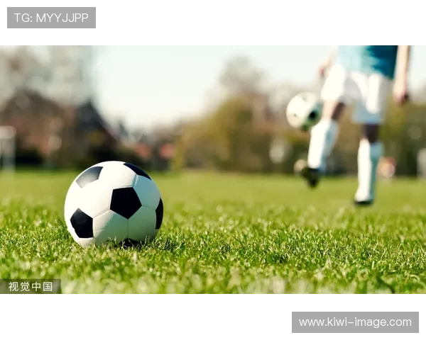 奥尔德姆足球俱乐部的辉煌历史与未来展望:从低谷到复兴的奋斗之路 奥尔德姆足球俱乐部的辉煌历史与未来展望:从低谷到复兴的奋斗之路