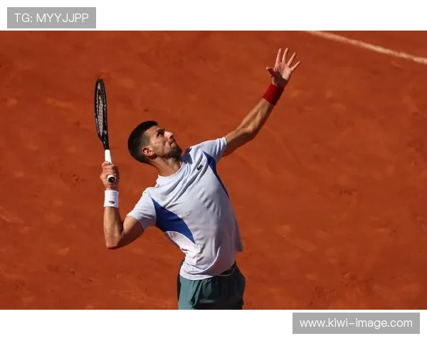 德约科维奇再创辉煌强势夺冠年轻新星崭露头角网坛格局或将迎来新变化 德约科维奇再创辉煌强势夺冠年轻新星崭露头角网坛格局或将迎来新变化