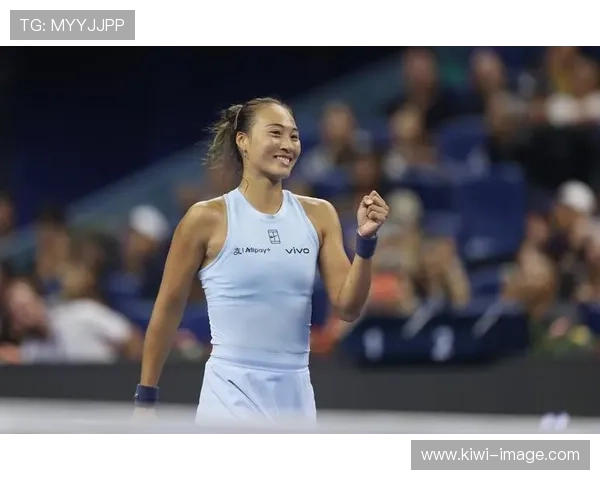 网球赛季热度持续升温 多位顶级球员携手亮相重大赛事角逐冠军 网球赛季热度持续升温 多位顶级球员携手亮相重大赛事角逐冠军