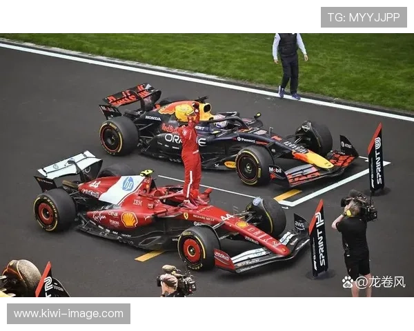 F1赛季更新:顶级车队竞争加剧 新一轮引擎技术革新引发关注 F1赛季更新:顶级车队竞争加剧 新一轮引擎技术革新引发关注