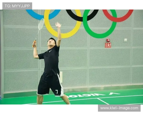 新赛季网坛风云再起明星争锋上演惊险五盘大战引发全球球迷热烈关注